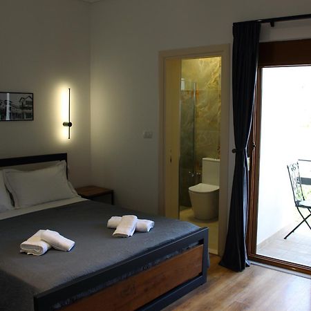 Guest House Amades Гирокастра Экстерьер фото